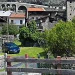 בית נופש Casa Vacanze Anilla&miotto מונז'ובט