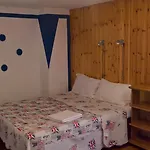 Casa Vacanze Anilla&miotto מונז'ובט