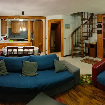 Casa Vacanze Anilla&miotto Hébergement de vacances Montjovet